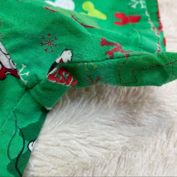 Disney holiday Mickey Mouse Women's scrub Top XL - Picture 14 of 14